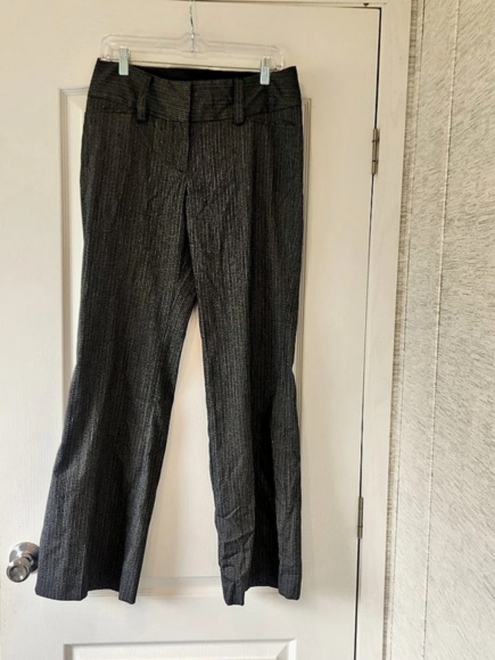 Maurices Textured Straight Leg Pants Size 5/6 EUC